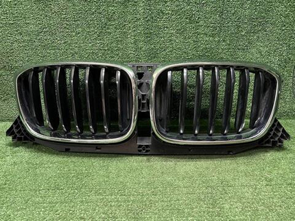 Решетка радиатора BMW X3 G01 (2017-2021)