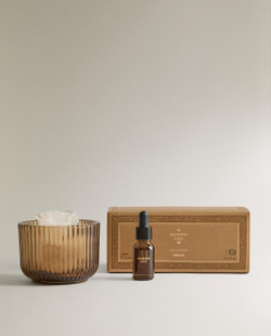 Zara Home Аромадиффузор набор: эфирное масло Majestic Oud 15 мл, вулканические камни и керамическая чаша, восточный древесный аромат, Коричневый