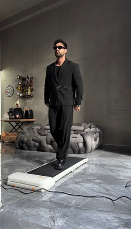 Костюм мужской оверсайз с железным замком