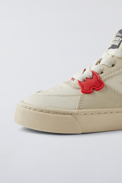 ZARA ВЫСОКИЕ КЕДЫ С ДЕКОРАТИВНОЙ ДЕТАЛЬЮ «МИККИ МАУС» © DISNEY, БЕЛЫЙ