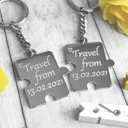 Парные брелки пазлы для двоих с гравировкой на заказ