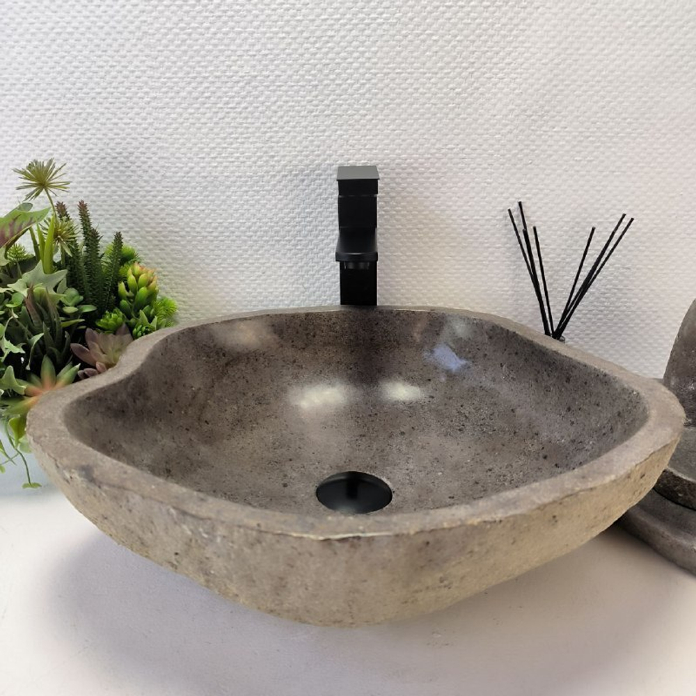 Раковина из речного камня RS-63454 (49*43*15) 0122