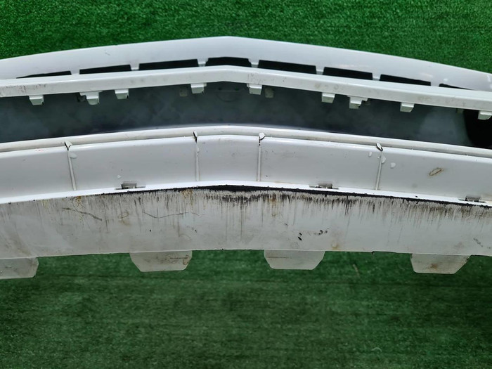 Бампер передний Mercedes A W177 (2018-2022) AMG