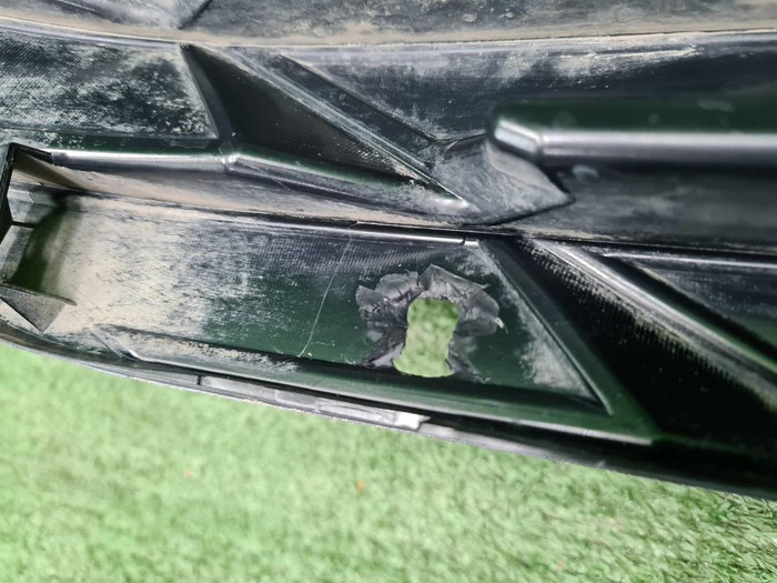 Решетка радиатора Geely Atlas 2 (2023-н.в.)