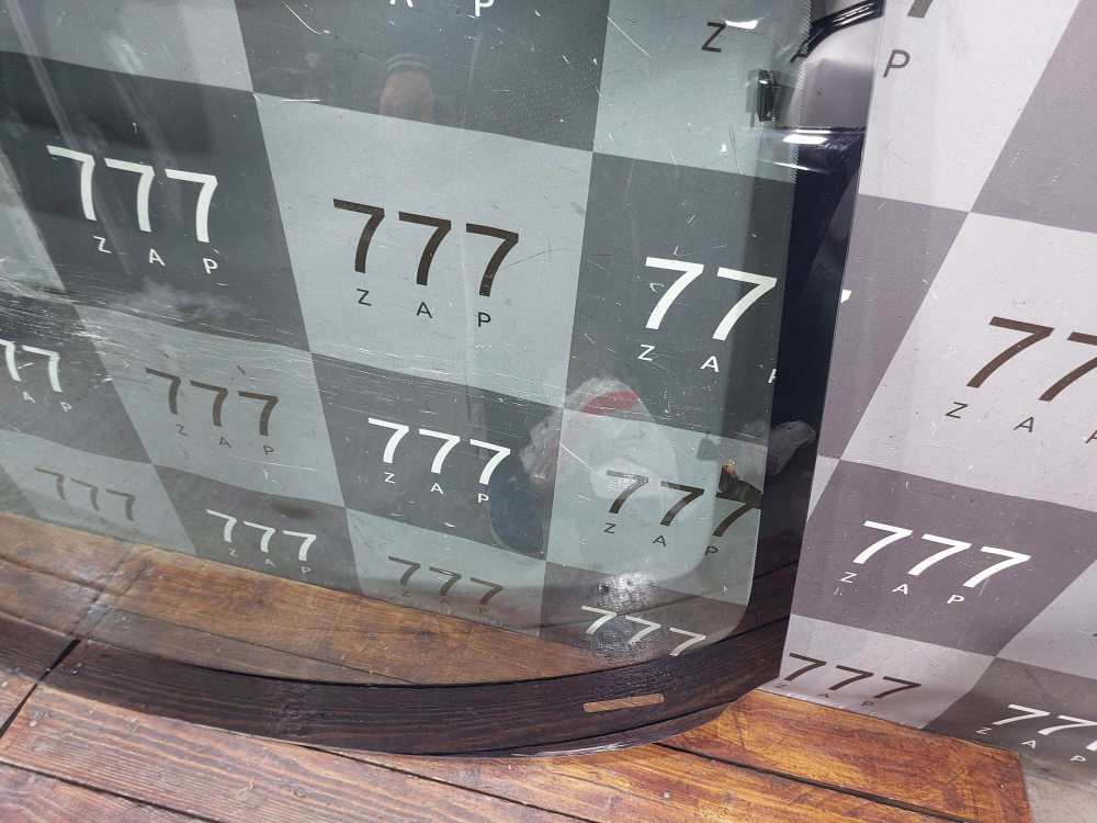 Стекло лобовое Changan UNI-V 22-нв Б/У Оригинал C281F2705010113