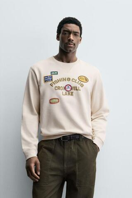 ZARA ТОЛСТОВКА С ВЫШИТОЙ НАДПИСЬЮ, ЭКРЮ