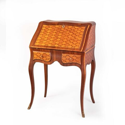 Винтаж: Элегантный антикварный секретер