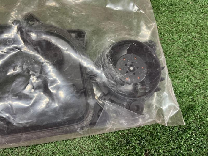 Вентилятор фары правый Mercedes Е W212 (2013-2016)