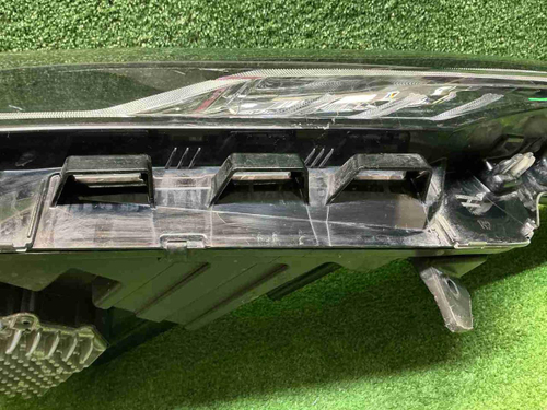 Фара правая Changan CS75PLUS (2021-2024) LED