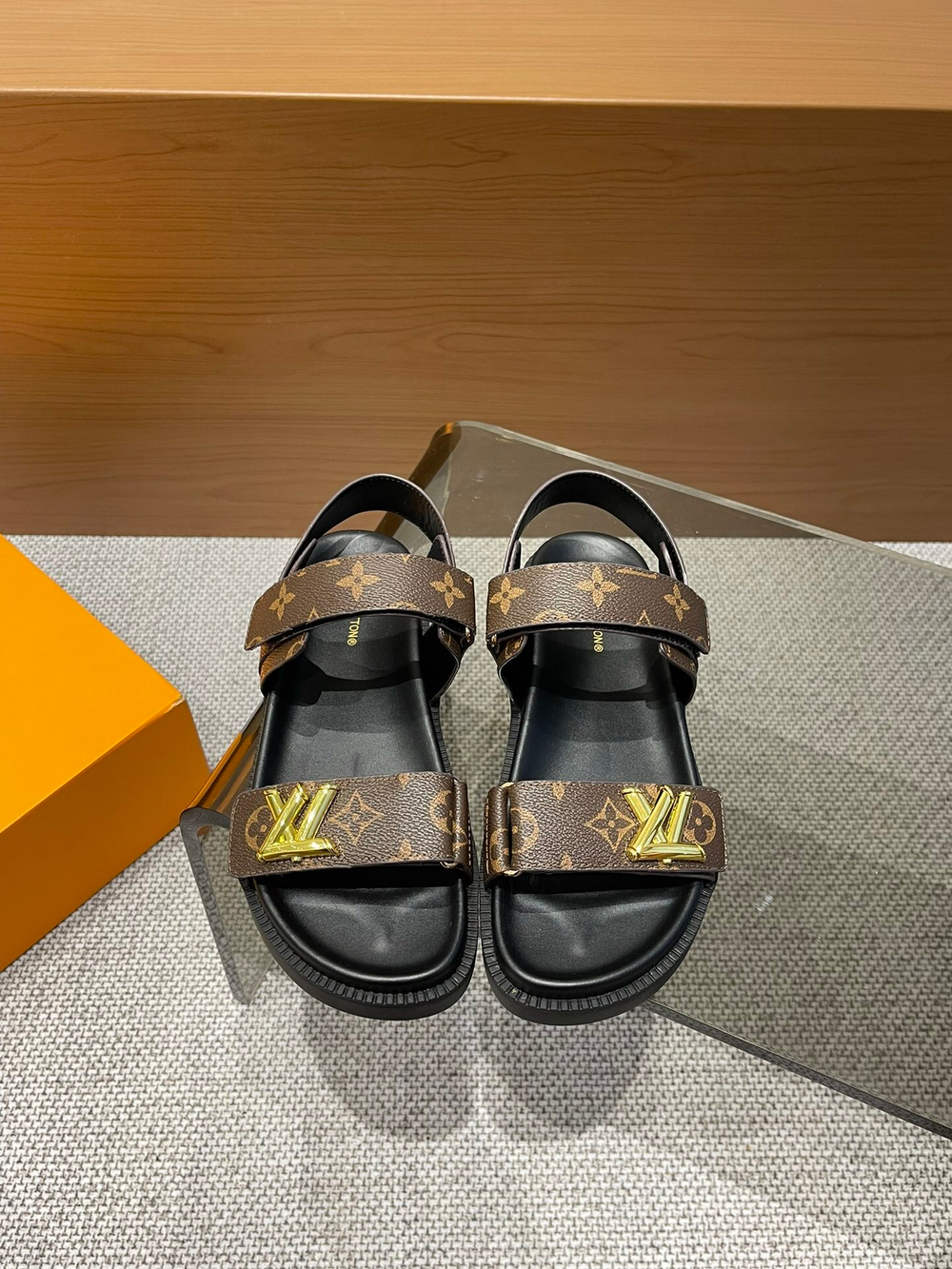 Louis Vuitton Sunset Comfort Flat Sandal