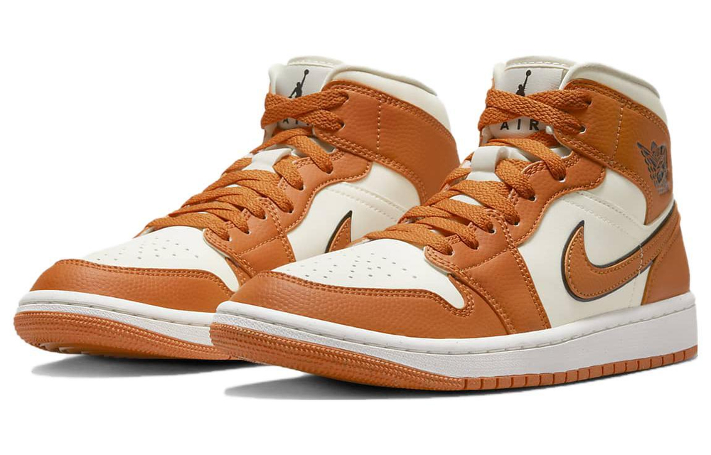Кроссовки Jordan Air Jordan 1 Mid "Shattered Backboard" (Женская размерная сетка)