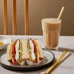 Сэндвич с курицей в кляре по-корейски