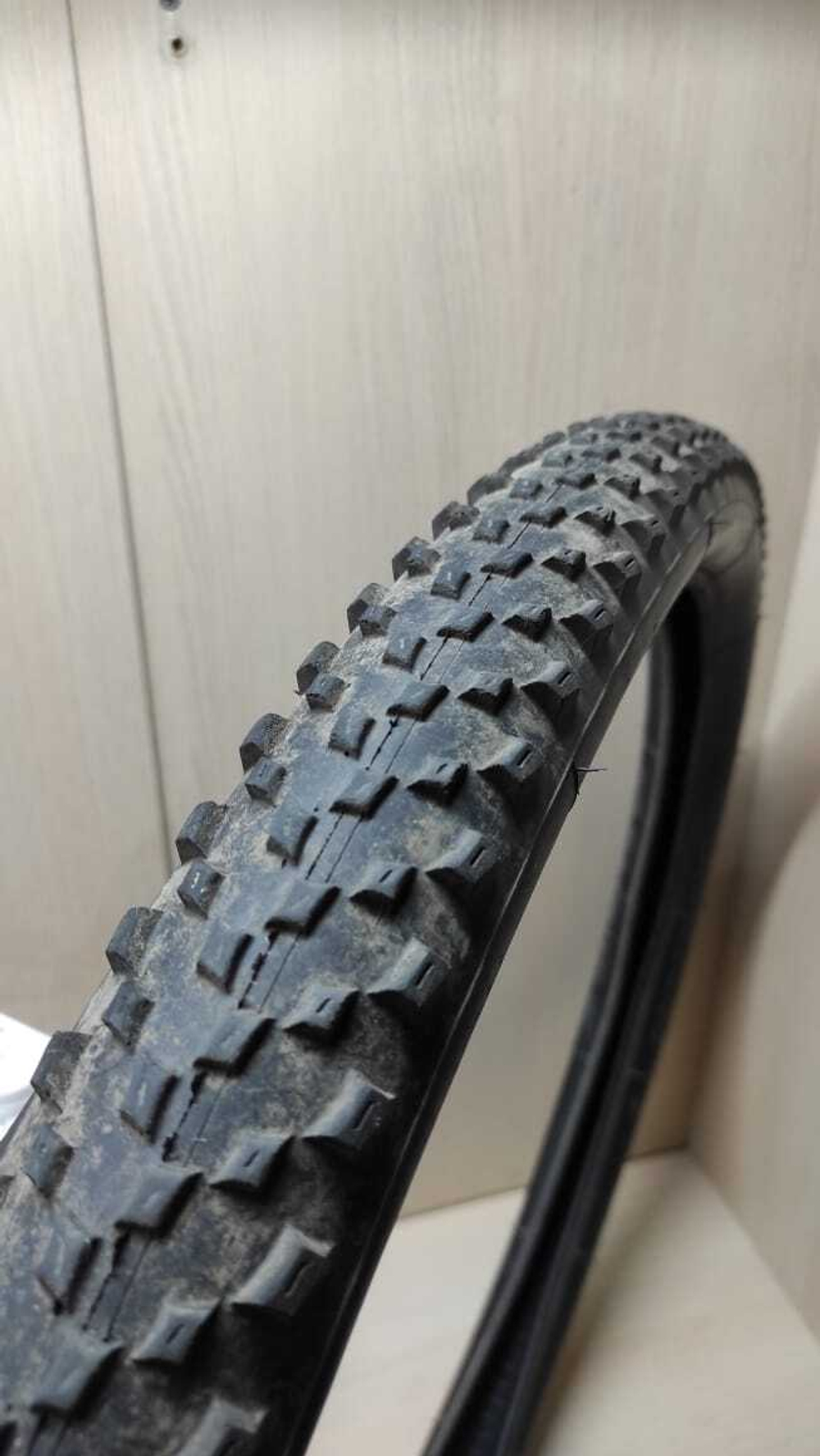 Barzo 27.5 2025