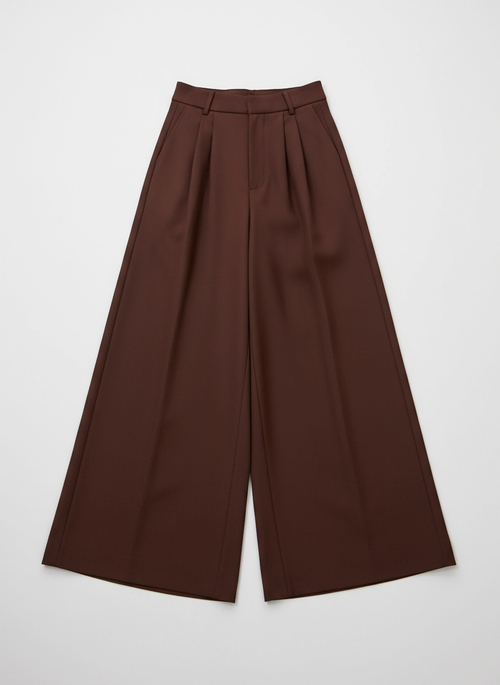 Брюки-палаццо свободного силуэта