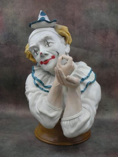 Статуэтка. Фарфор. Клоун Перевоплощение. США