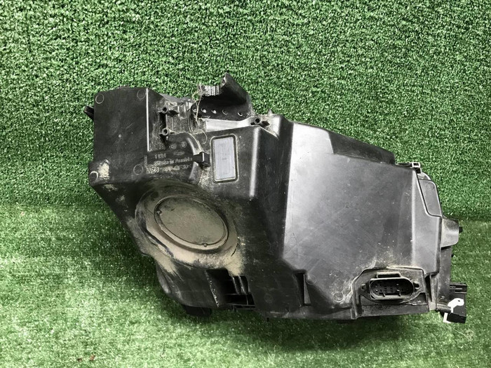 Фара левая Mercedes GLC X253 (2019-2022) LED