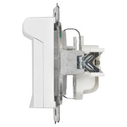 Розетка Intro Accent 6-203-01 2P+E Schuko с крышкой, 16А-250В, IP20, СУ, AL/CU, белый