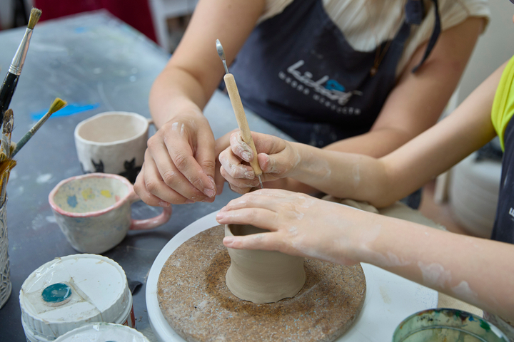 Преподавание керамики и лепки детям