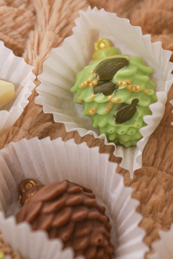 Конфеты елочные игрушки