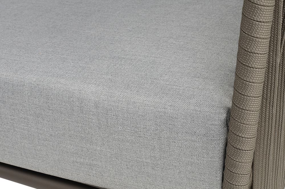 "Багамы" диван 3-местный плетеный из роупа, каркас алюминий бежево-серый (RAL7006) муар, роуп серо-коричневый 23мм, ткань светло-серая