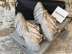 Balenciaga Wmns 3XL Sneaker Worn-Out - Beige