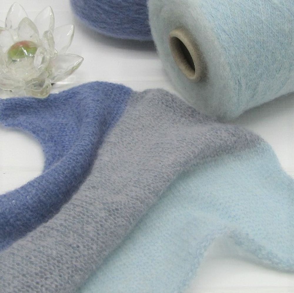 25% альпака BABY 25% кид мохер 25% меринос BABY 25% полиамид