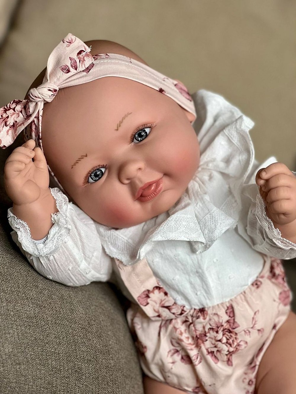 Кукла Manolo Dolls мягконабивная Manolita 47см в пакете (1177A1)