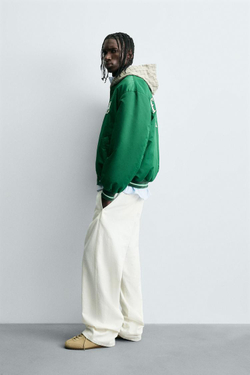 ZARA КУРТКА-БОМБЕР С КОНТРАСТНОЙ ВЫШИВКОЙ, ЗЕЛЕНЫЙ