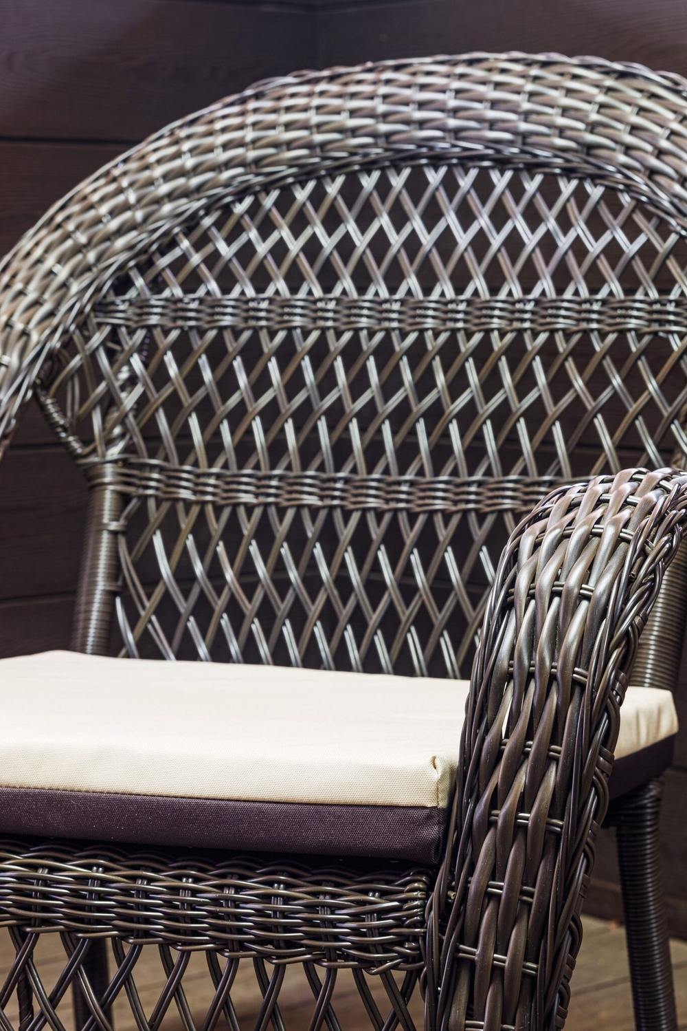 Кресло из искусственного ротанга МЭДИСОН НЬЮ «MEDISON NEW» арт.A6348 dark brown с подушками на сидение