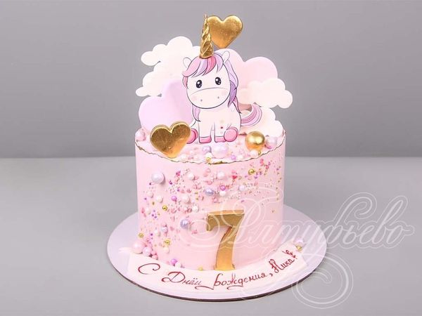 Торт с сердечками и единорогом на 7 лет 20041223