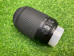 Nikon 55-200mm 4-5.6G AF-S DX VR IF-ED Zoom-Nikkor