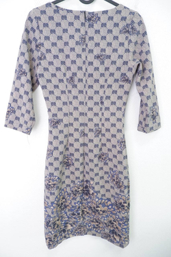 Платье с принтом 42 размер