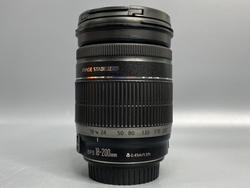 Canon EF-S 18-200mm 3.5-5.6 IS
