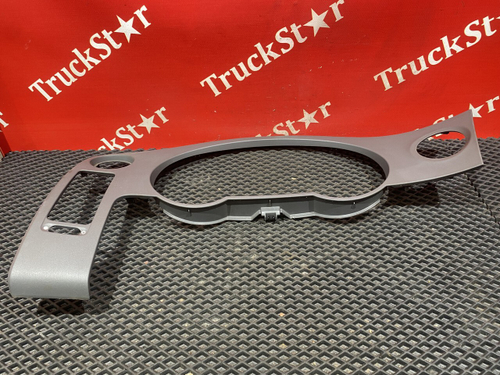 Рамка приборной панели 2018г