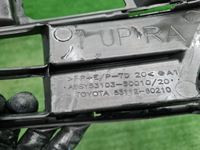 Накладка ПТФ правая Toyota Land Cruiser 200 15-21