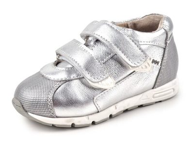 Ортопедические детские кроссовки