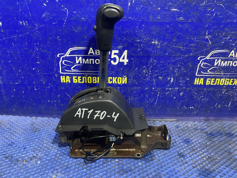 Селектор АКПП TOYOTA CORONA 1988