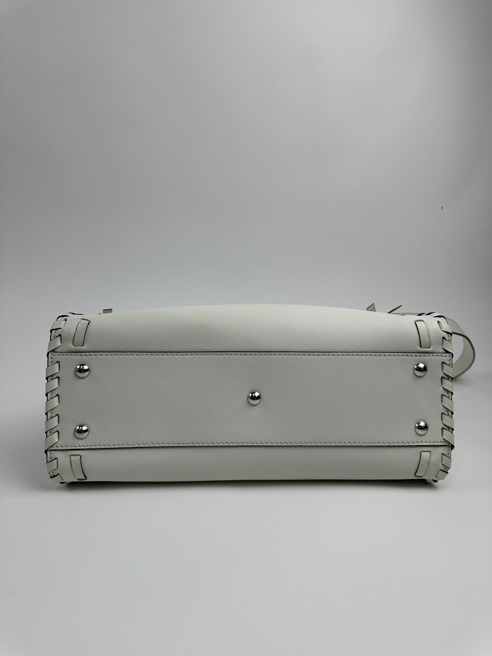 Сумка Fendi Peekaboo Medium Fiocco Bianca
