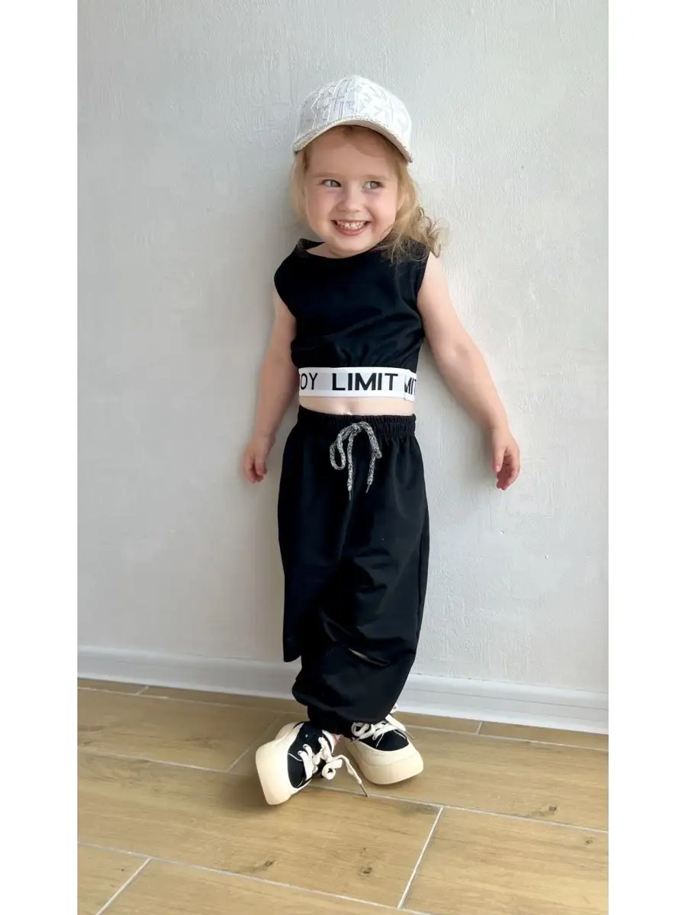 Костюм спортивный