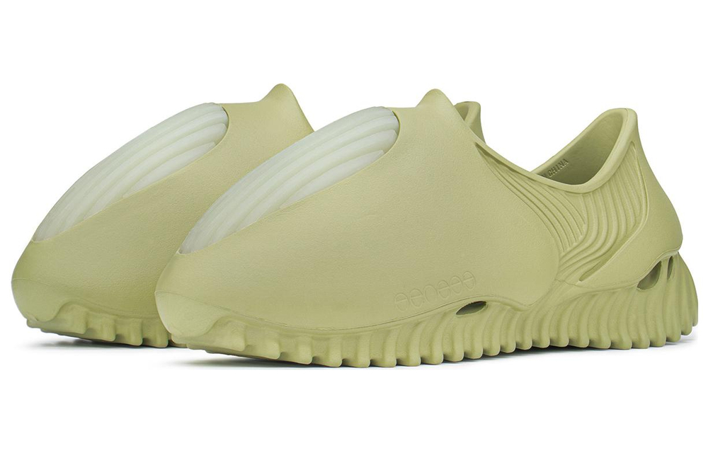 Genegg Foam Runner