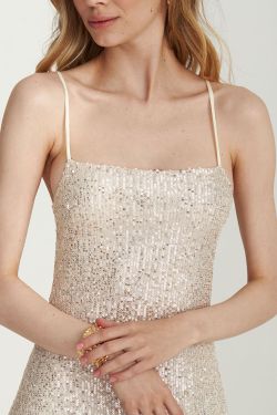 Платье длинное на бретелях цвета шампань