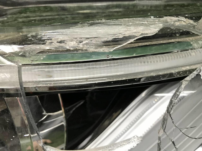 Битая Фара левая Infiniti QX80 (2017-2024) LED