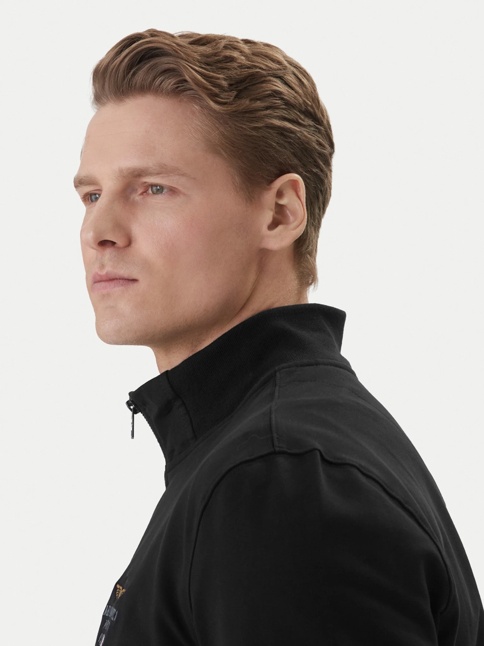 Спортивный костюм из хлопка