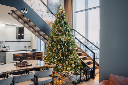 Новогодняя Ель "В гостях у лесной сказки"