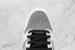 Nike SB Dunk Low VX1000