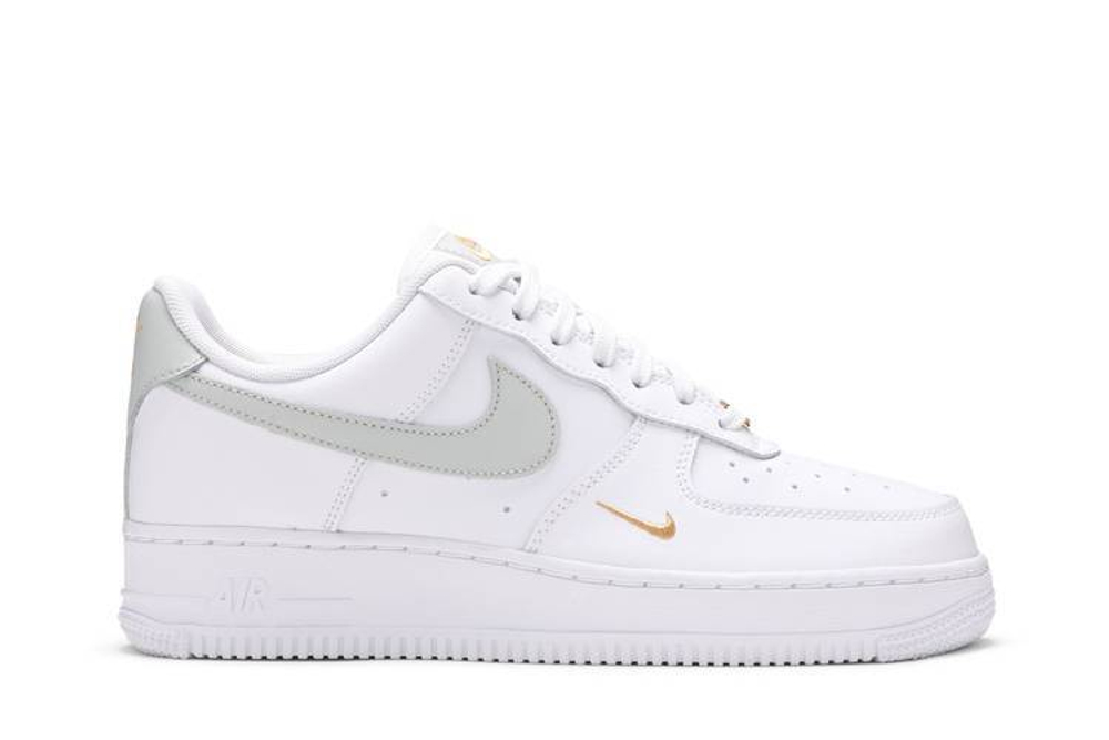 Кроссовки Nike Air Force 1 Low 07 Essential (Женская размерная сетка)