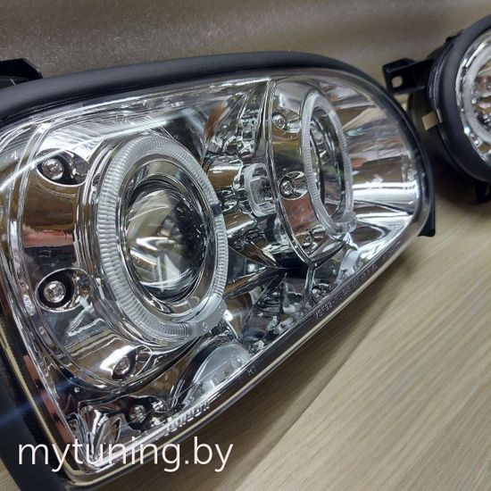 Передние фары VW Golf 3 angel eyes chrome