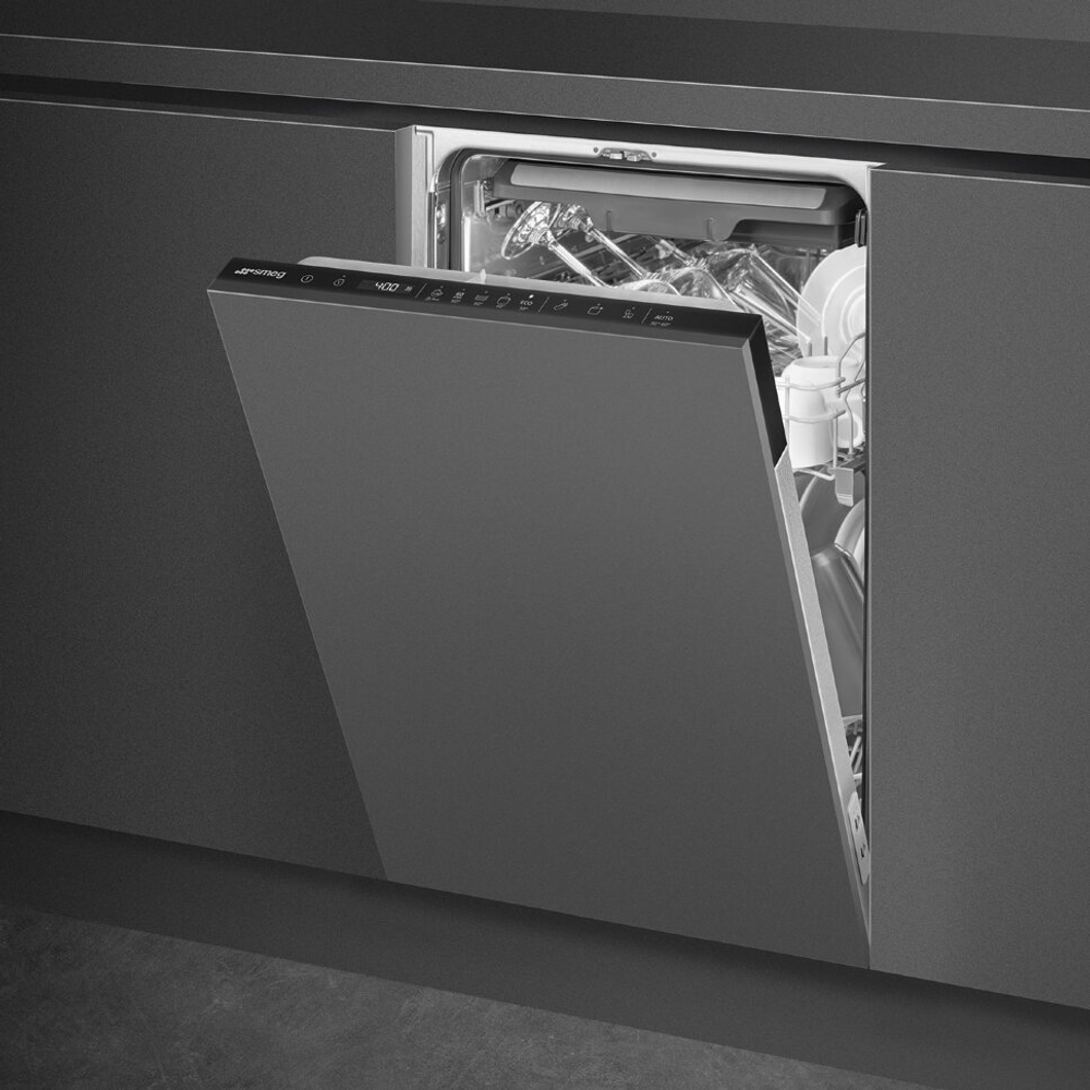 Полностью встраиваемая посудомоечная машина Smeg ST4533IN