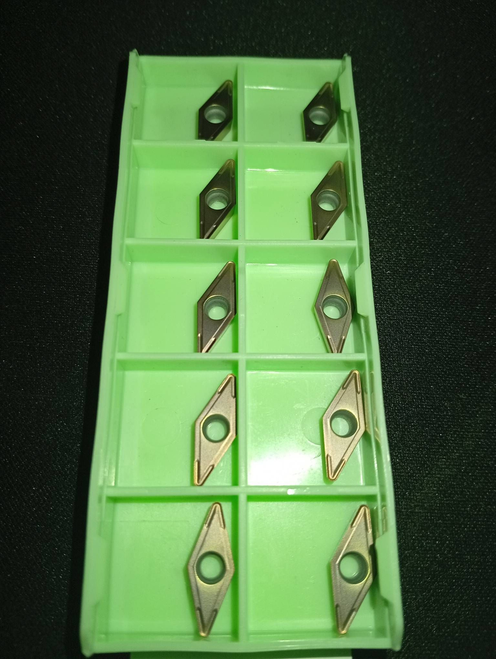 Пластина токарная VCMT110308