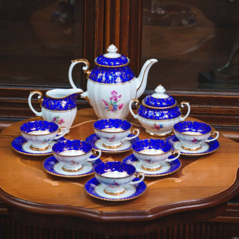 Кофейный сервиз из 15 предметов